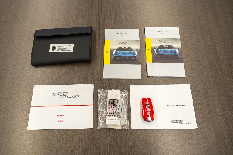 
								2018 Ferrari 488 full									