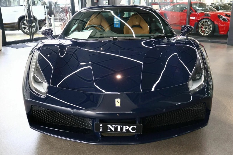 
								2018 Ferrari 488 GTB full									