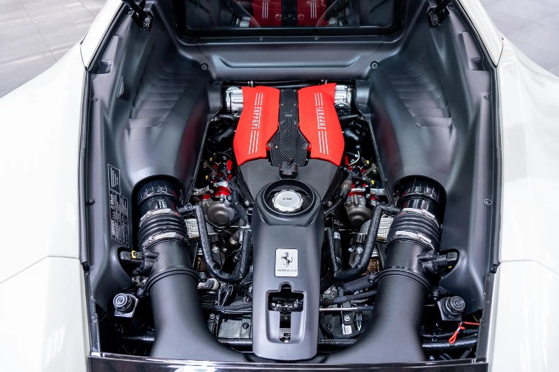 
								2016 Ferrari 488 full									