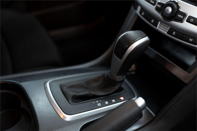 
								2011 FORD FALCON UTILITY XR6 full									