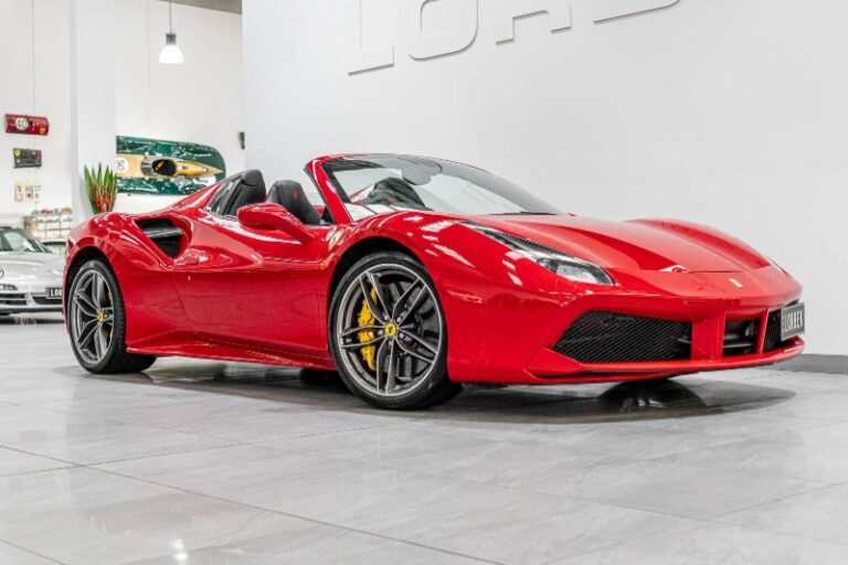 2016 Ferrari 488