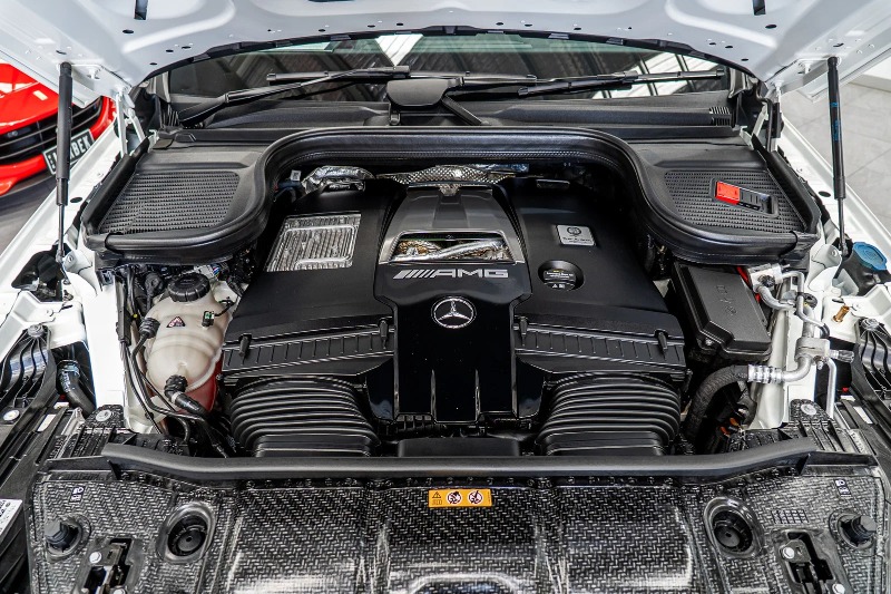
								2022 Mercedes-AMG GLE63 S full									