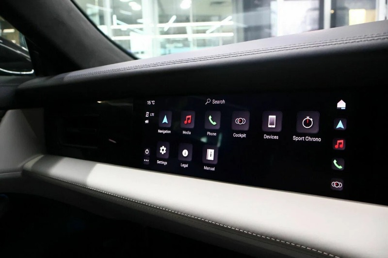 
								2021 Porsche Taycan full									