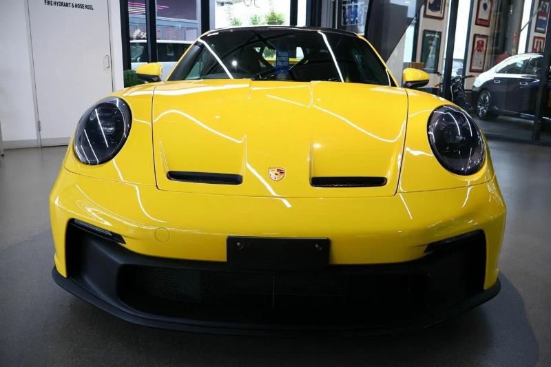 
								2021 Porsche 911 full									