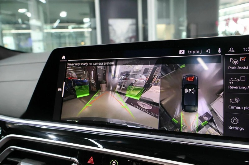 
								2021 BMW X6 full									