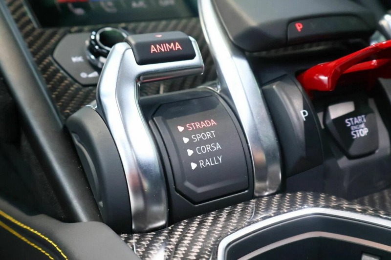 
								2023 Lamborghini Urus full									