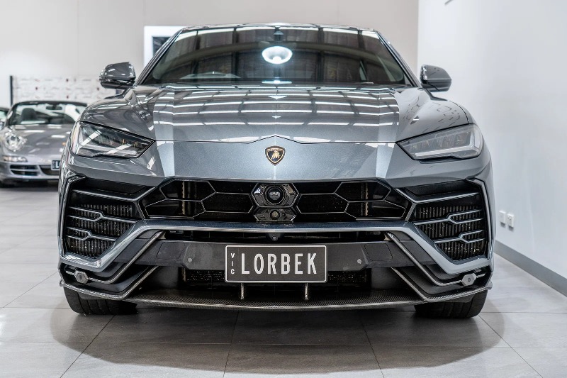 
								2019 Lamborghini Urus full									