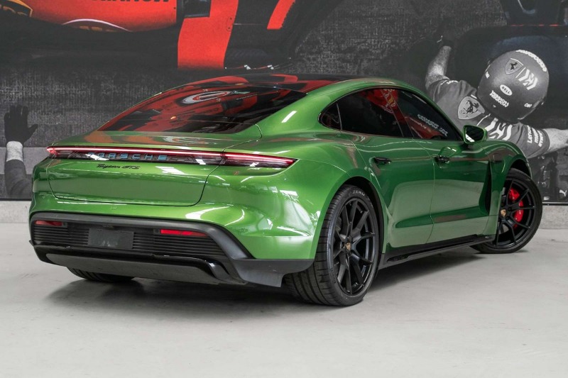 
								2022 Porsche Taycan GTS full									