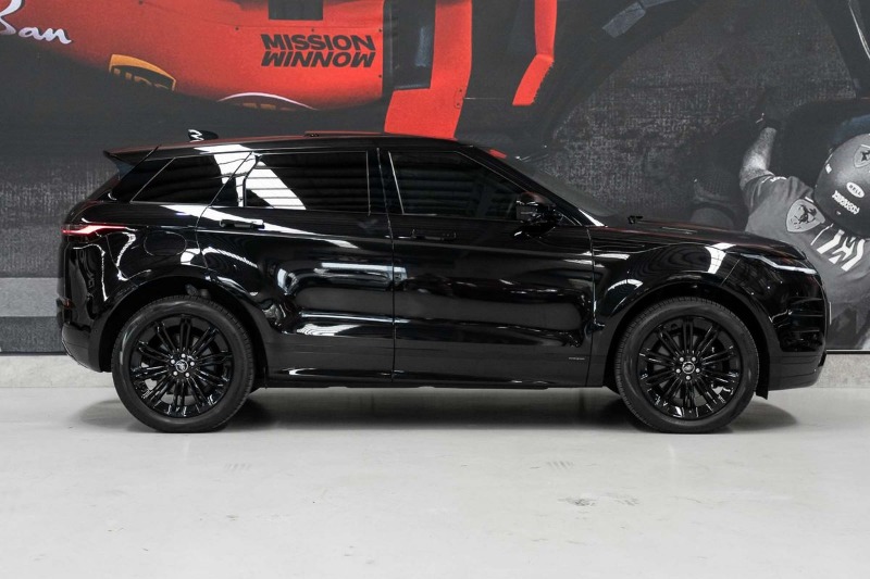 
								2025 Land Rover Range Rover Evoque P300e Autobiography full									