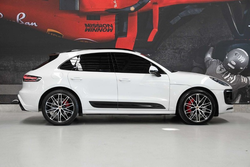 
								2022 Porsche Macan GTS full									