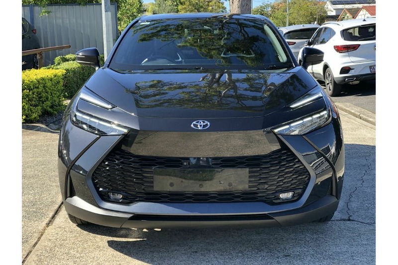 
								Toyota C-HR Koba ZYX20R (2023) full									