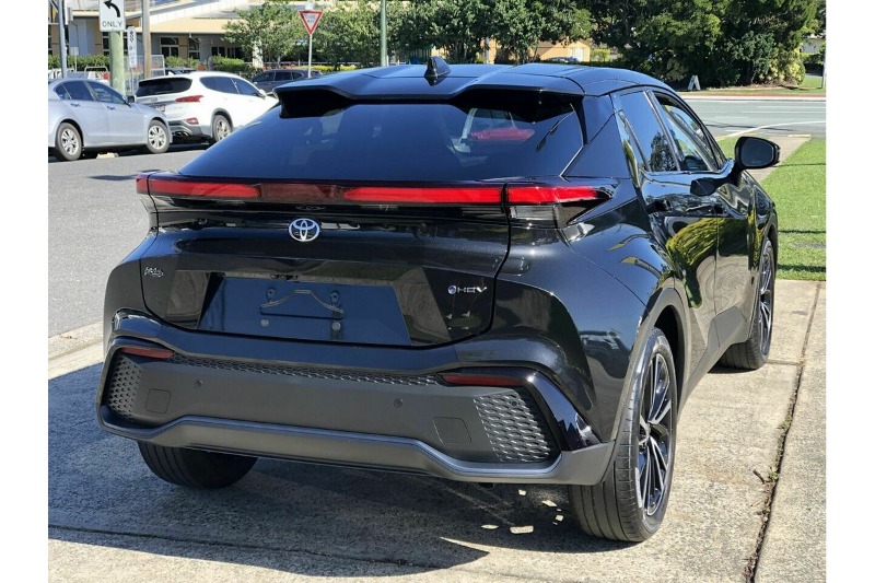 
								Toyota C-HR Koba ZYX20R (2023) full									