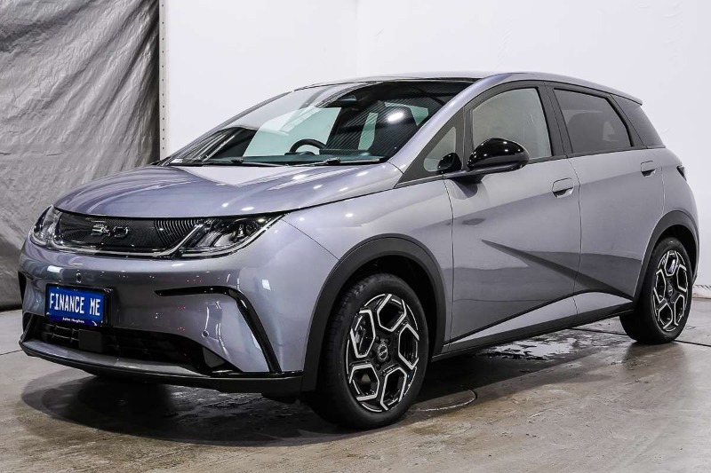 
								2025 BYD DOLPHIN Premium full									