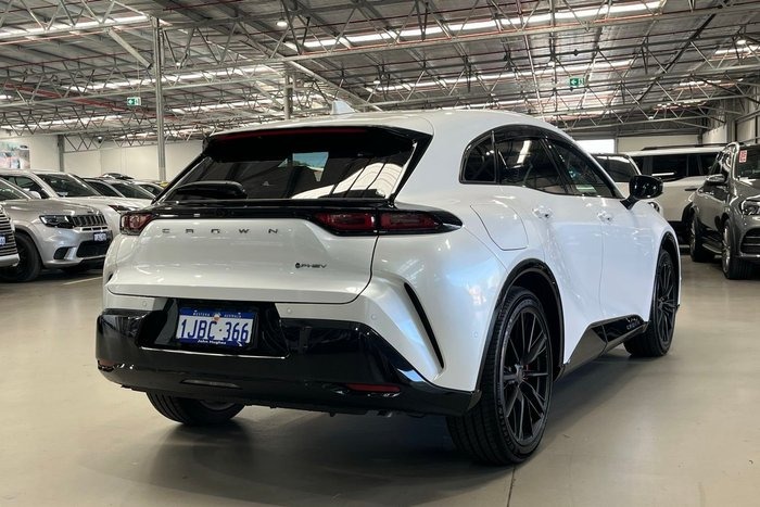 
								2024 Toyota Crown full									