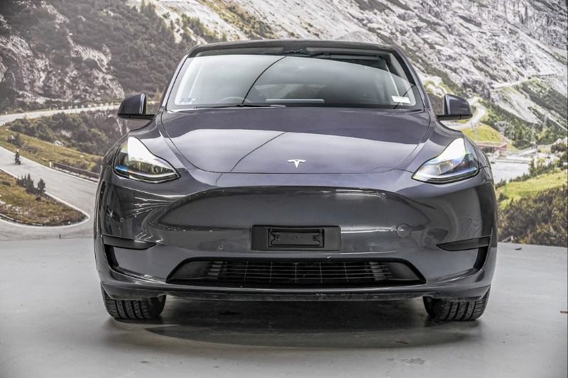 
								2022 Tesla Model Y Rear-Wheel Drive full									