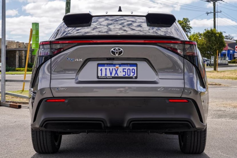 
								2025 Toyota bZ4x AWD full									