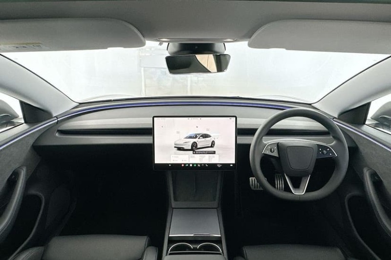 
								2024 TESLA MODEL 3 Performance full									