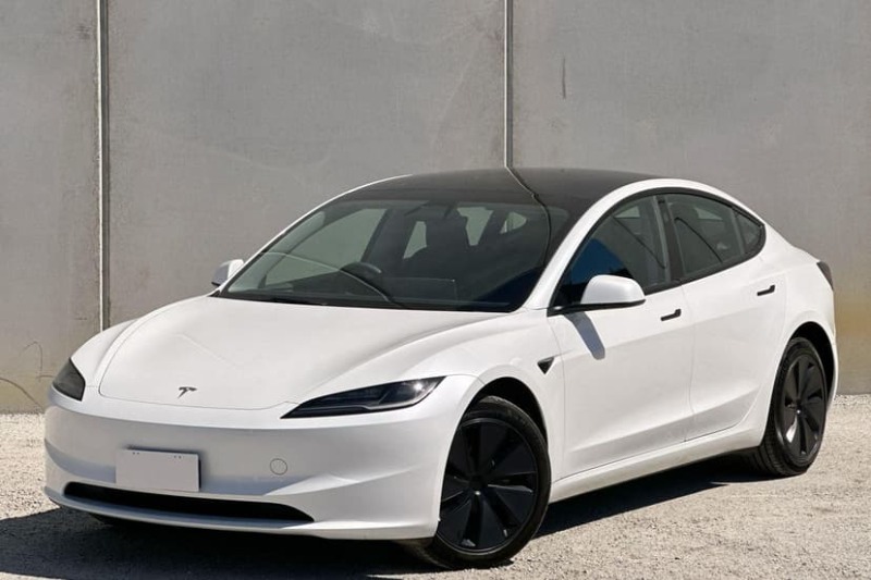 
								2024 TESLA MODEL 3 Long Range full									