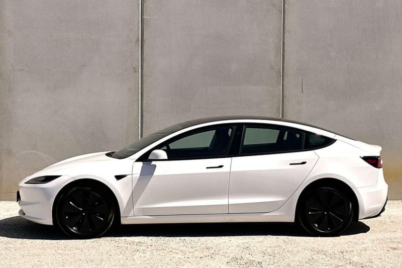 
								2024 TESLA MODEL 3 Long Range full									