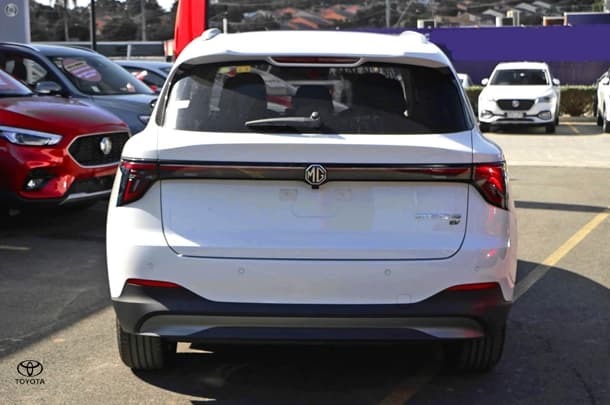 
								2025 MG MGS5 EV Essence 49 full									