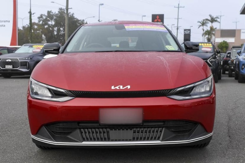 
								2024 KIA EV6 Air full									