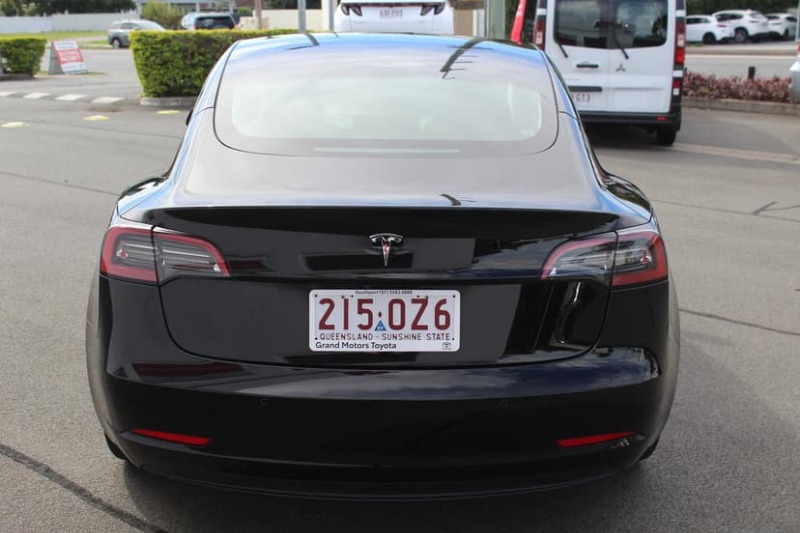 
								2023 TESLA MODEL 3 Rear-Wheel Drive full									