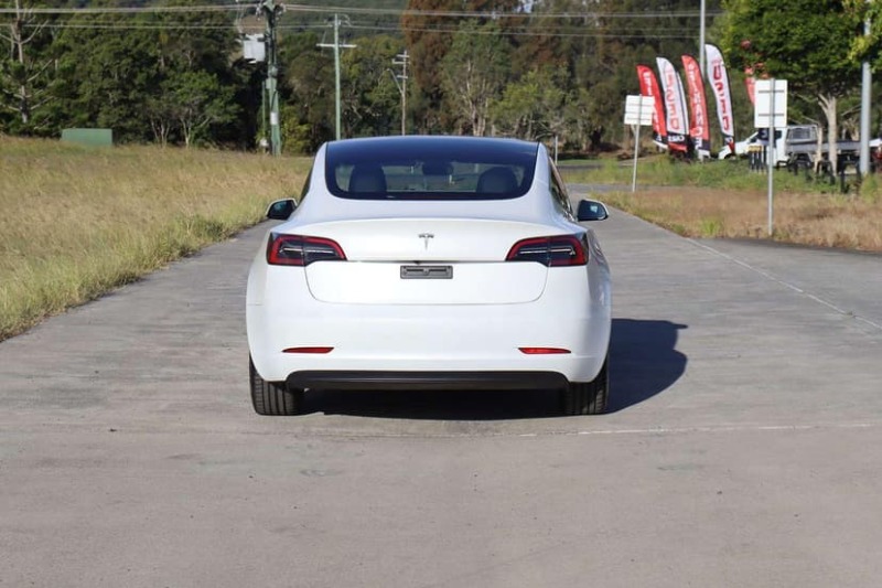 
								2022 TESLA MODEL 3 Rear-Wheel Drive full									