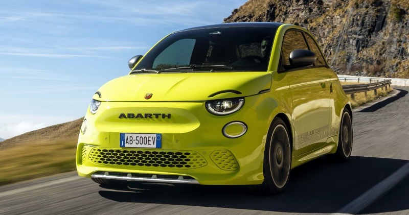 Abarth 500e Turismo
