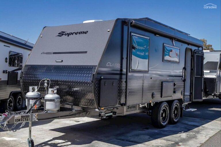 2026 Supreme 2100_R_K1E2Sl_T Classic Tourer 21′ Have a similar caravan
