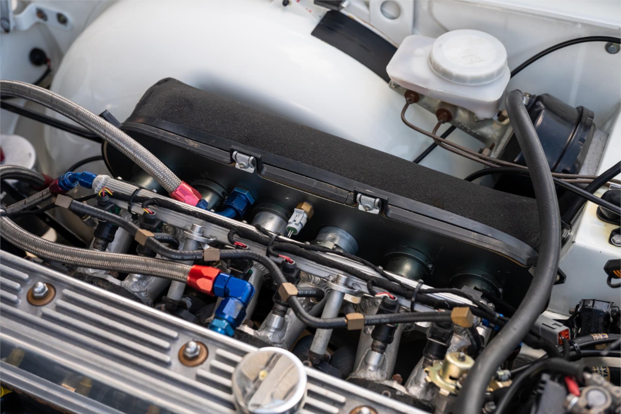 
								1968 TRIUMPH TR 5 full									