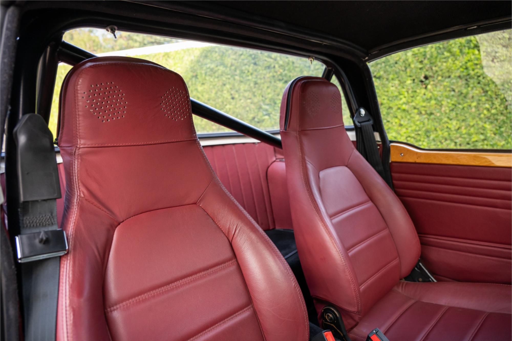 
								1968 TRIUMPH TR 5 full									