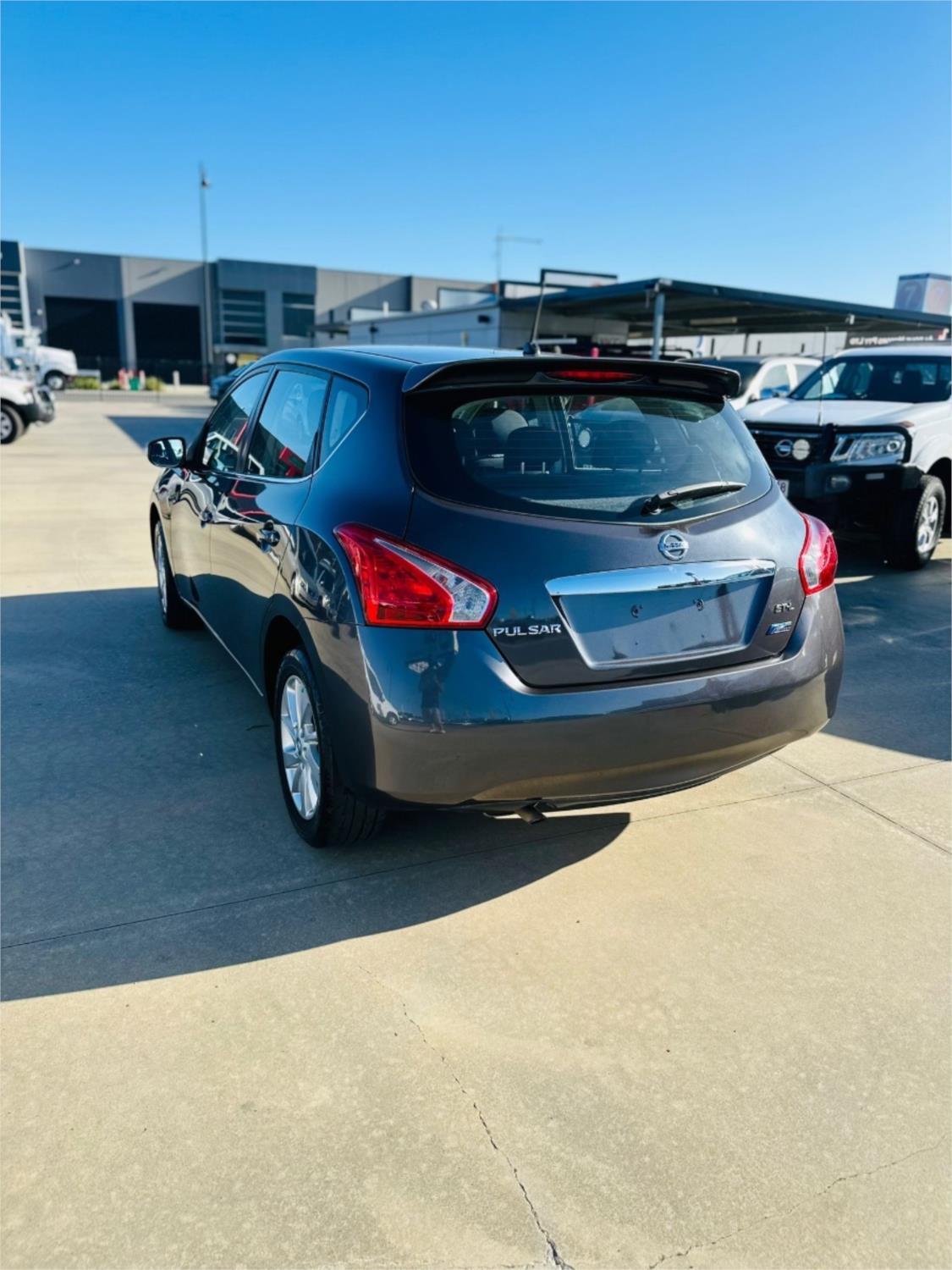 
								2013 NISSAN PULSAR ST-L full									