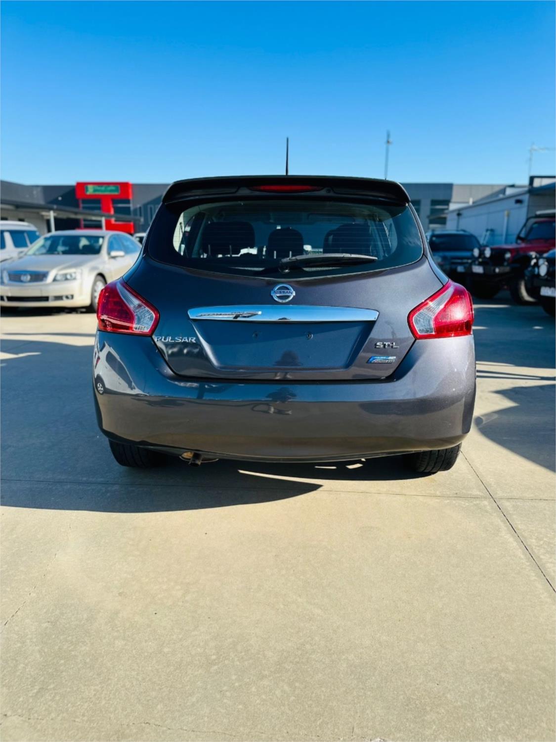 
								2013 NISSAN PULSAR ST-L full									