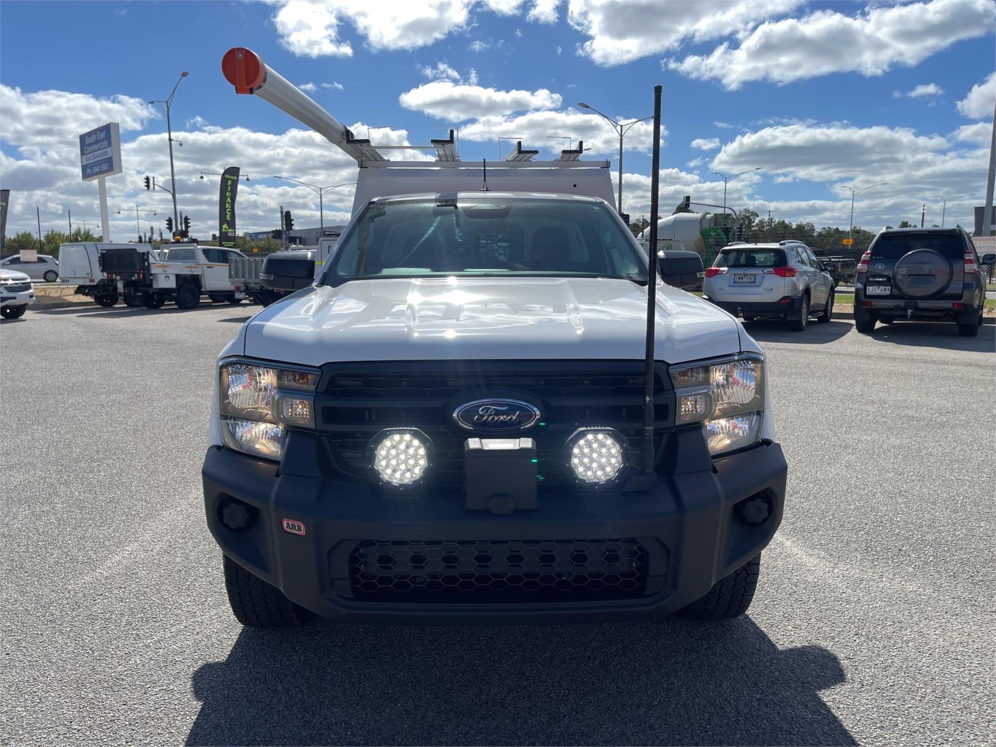 
								2022 Ford Ranger XL full									