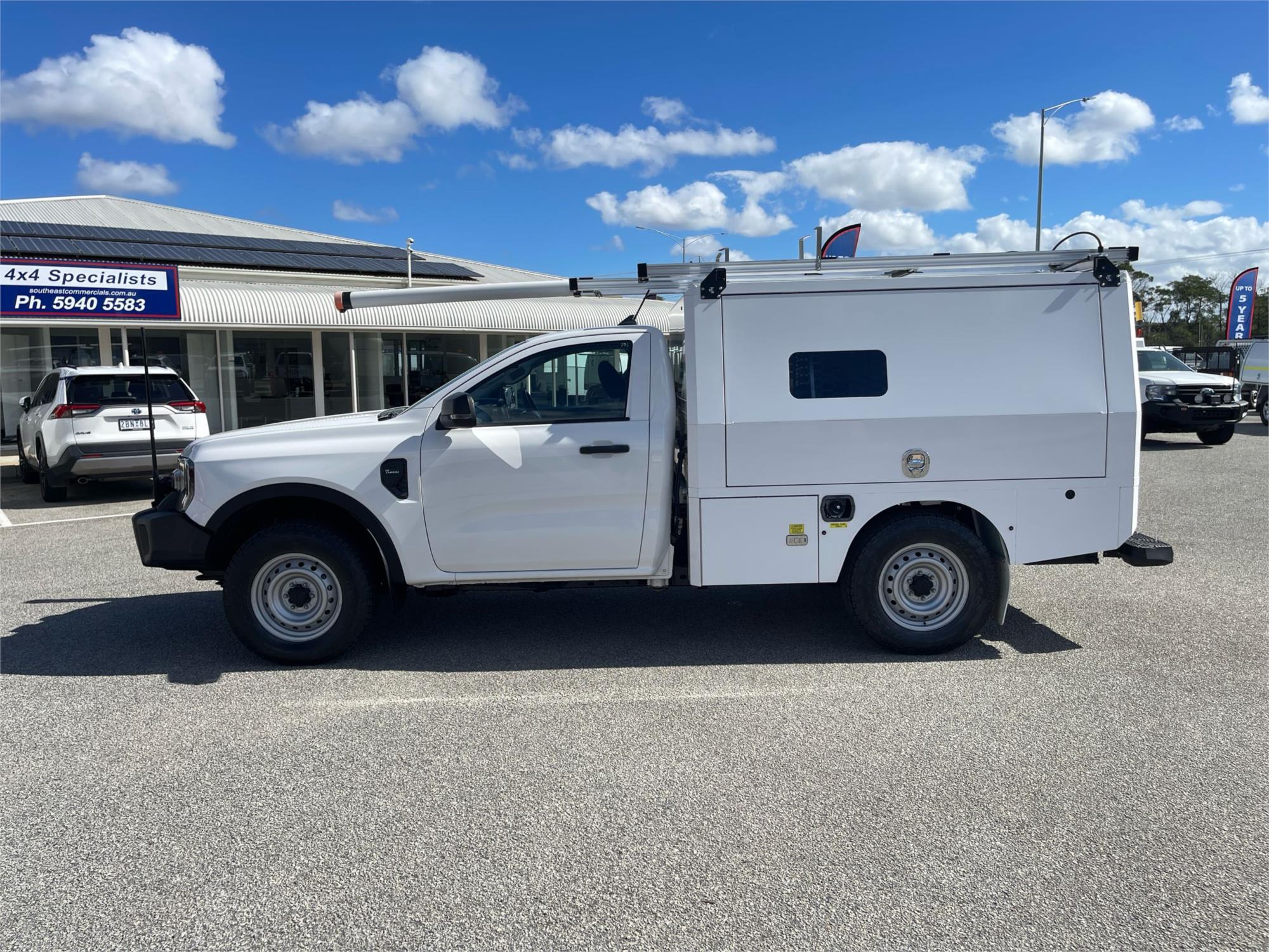 
								2022 Ford Ranger XL full									