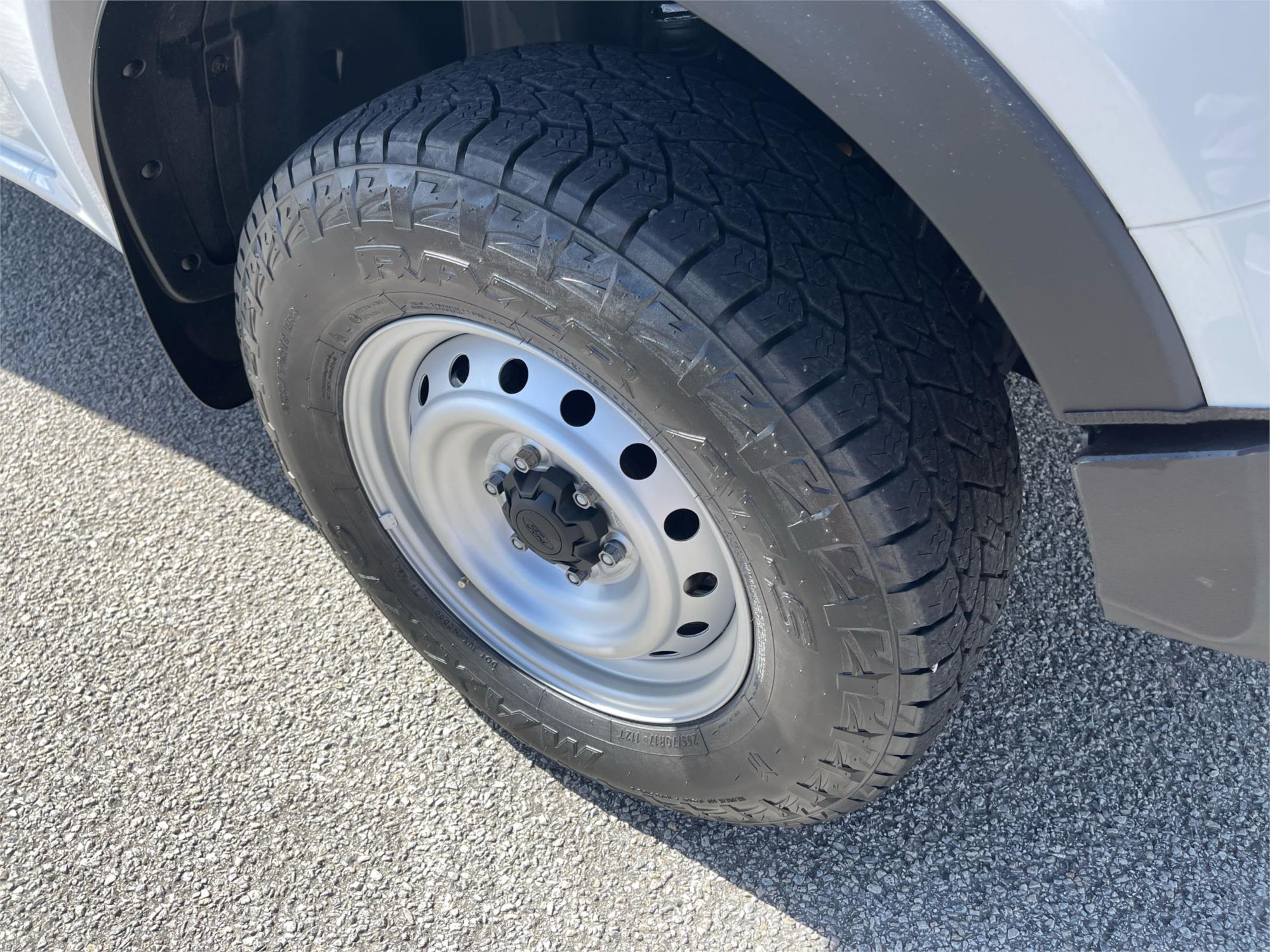 
								2022 Ford Ranger XL full									