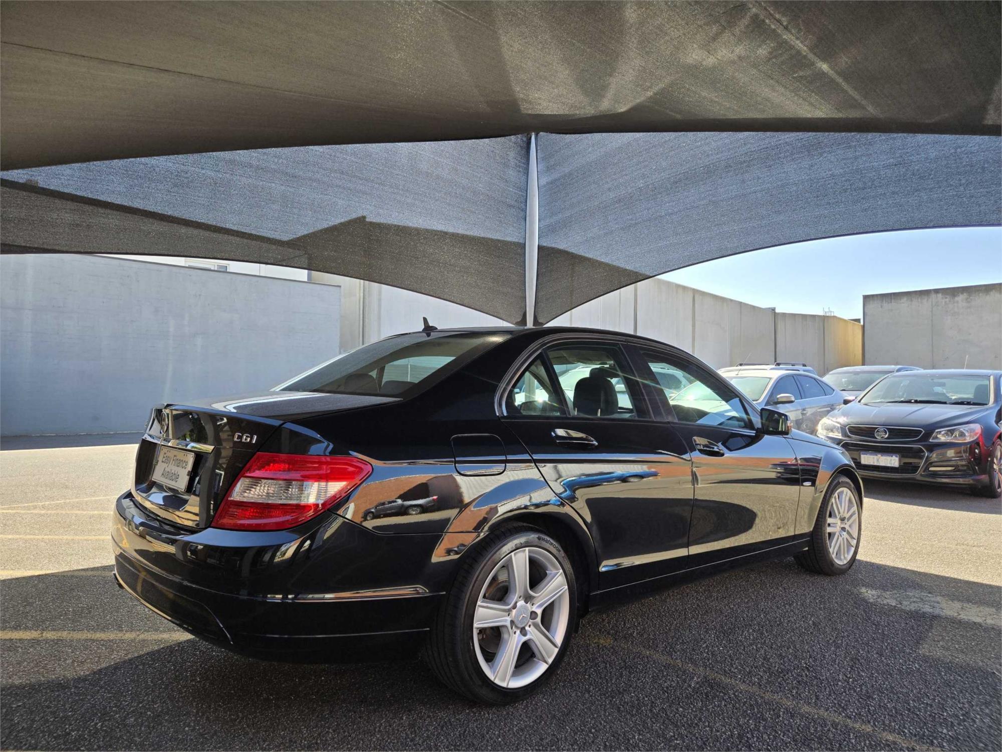 
								2010 Mercedes-Benz C-Class C200 CGI Classic full									