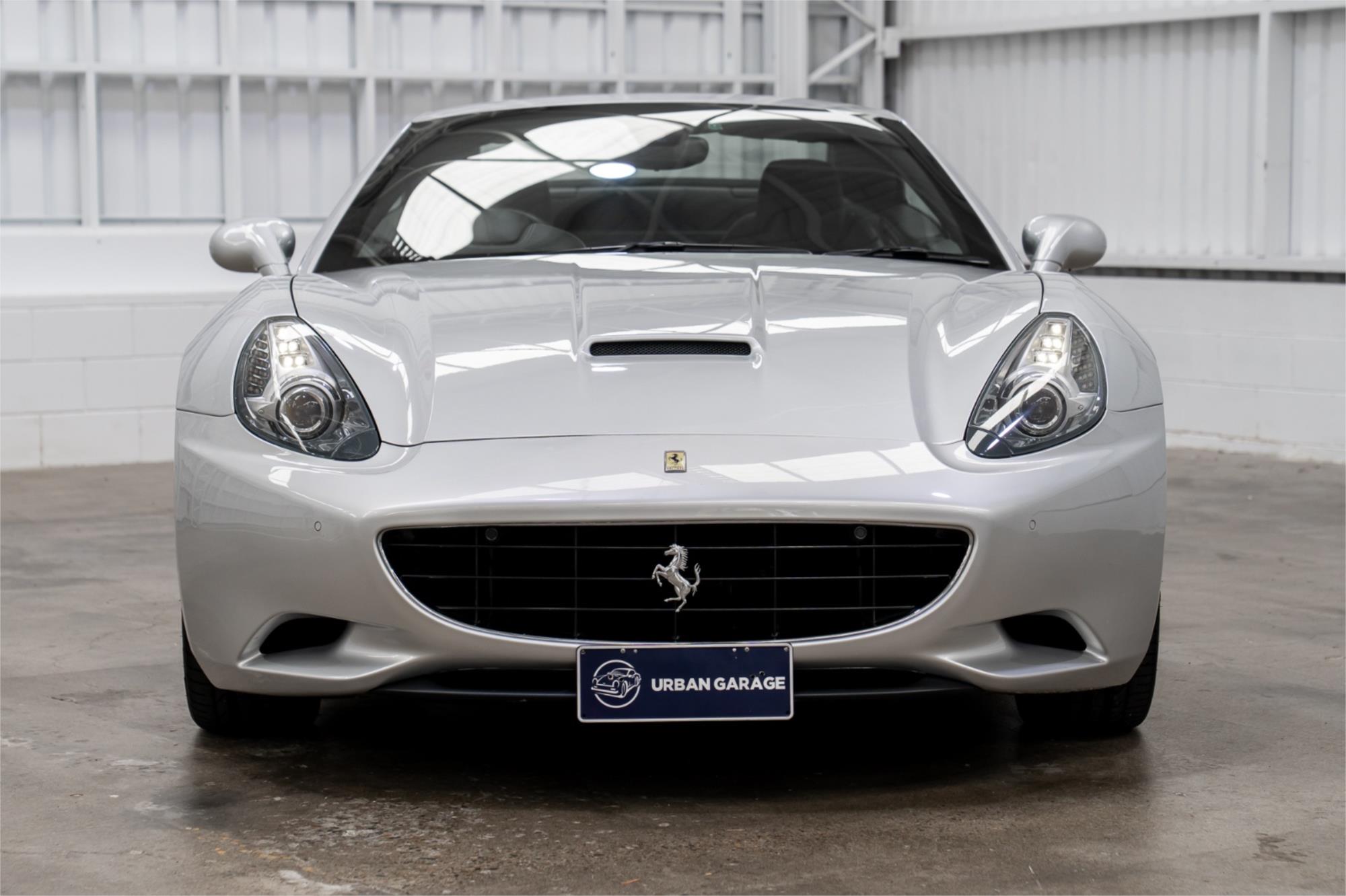 
								2012 FERRARI CALIFORNIA full									