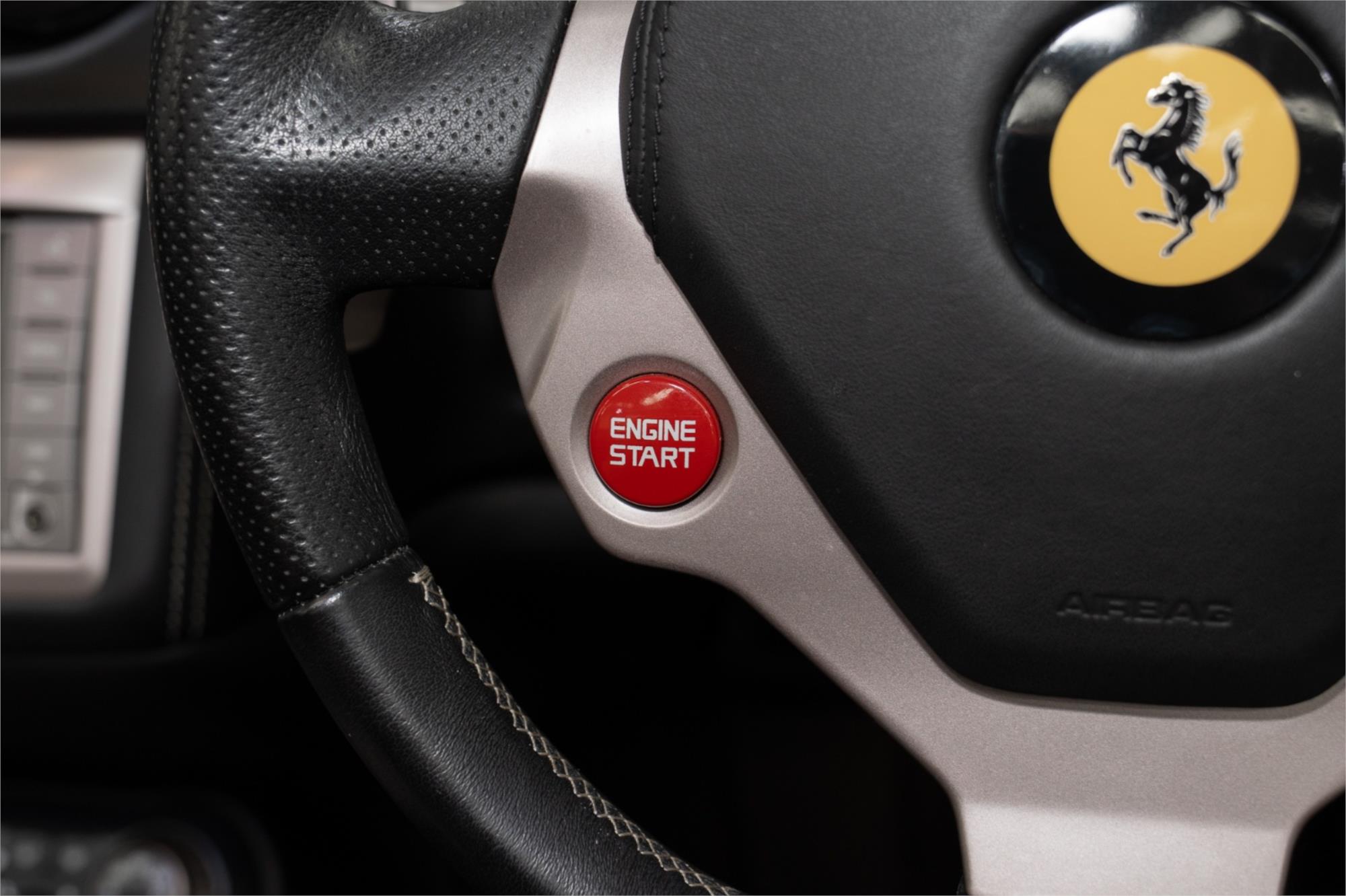 
								2012 FERRARI CALIFORNIA full									