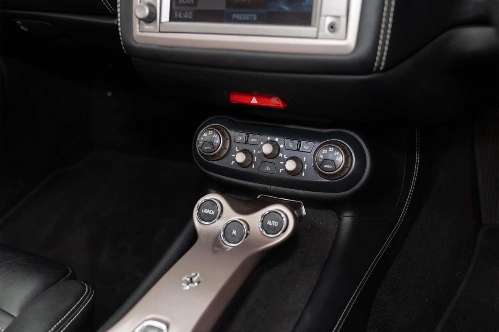
								2012 FERRARI CALIFORNIA full									