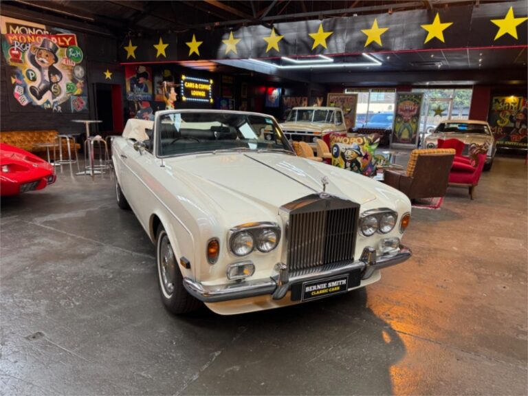 Rolls-Royce Corniche (1974)