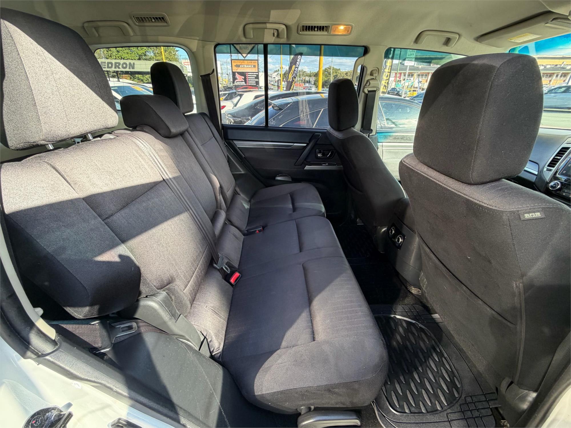 
								2016 MITSUBISHI PAJERO GLX LWB (4×4) full									