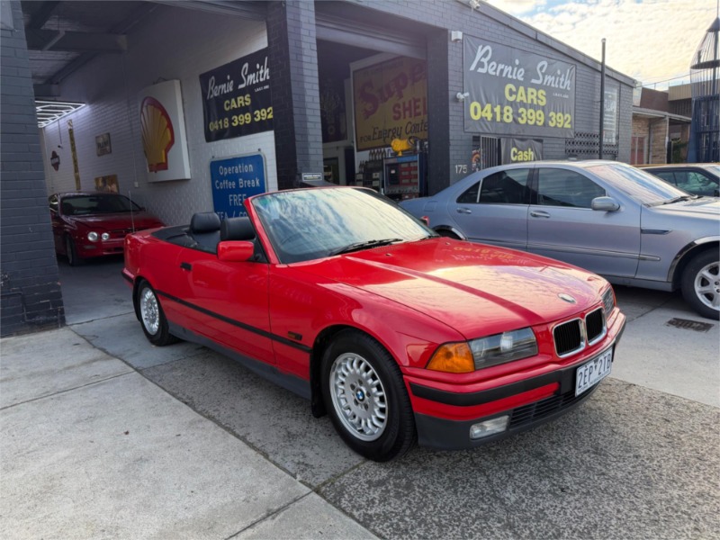 
								BMW 3 Series Convertible 325i E36 (1994) full									