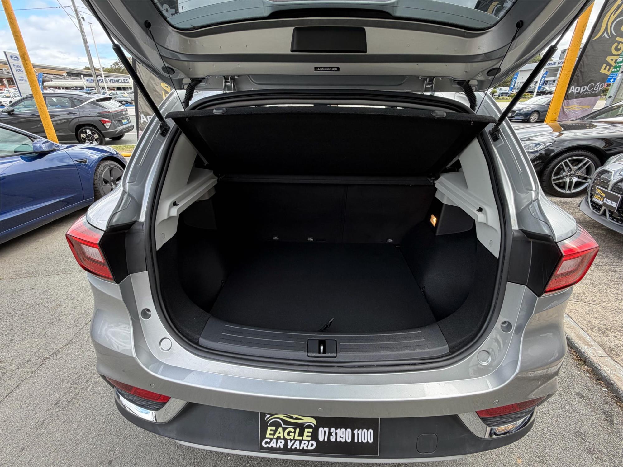 
								2023 MG ZS EXCITE full									