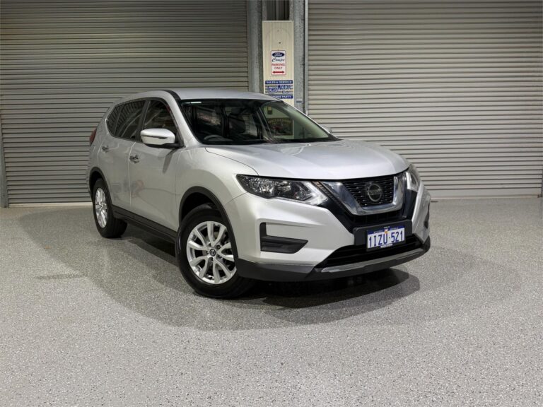 2022 Nissan X-TRAIL ST
