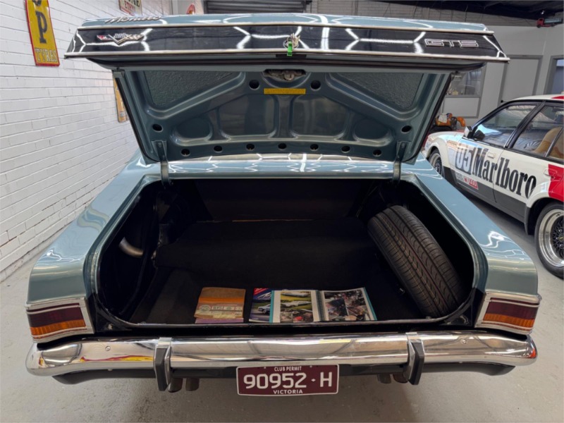 
								Holden Monaro Coupe GTS HG (1970) full									