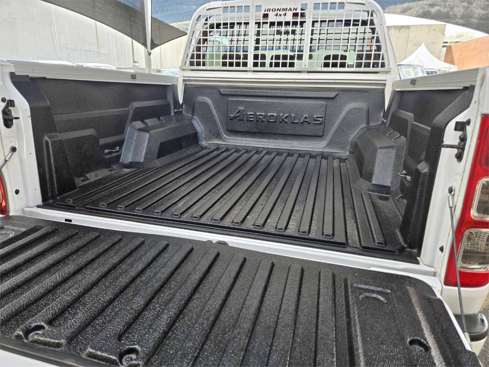 
								2022 Ford Ranger XL full									