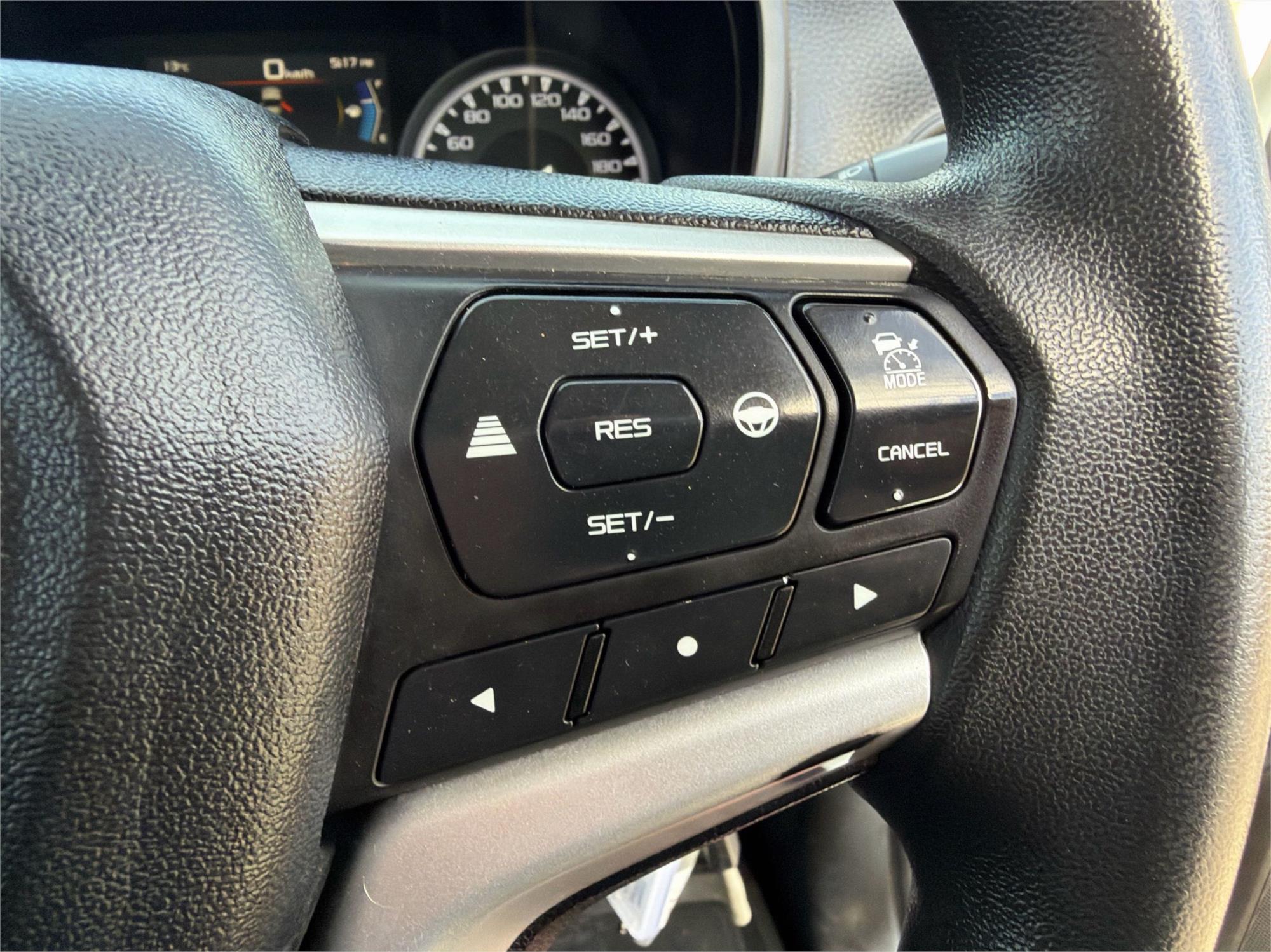 
								2022 Isuzu D-MAX SX full									