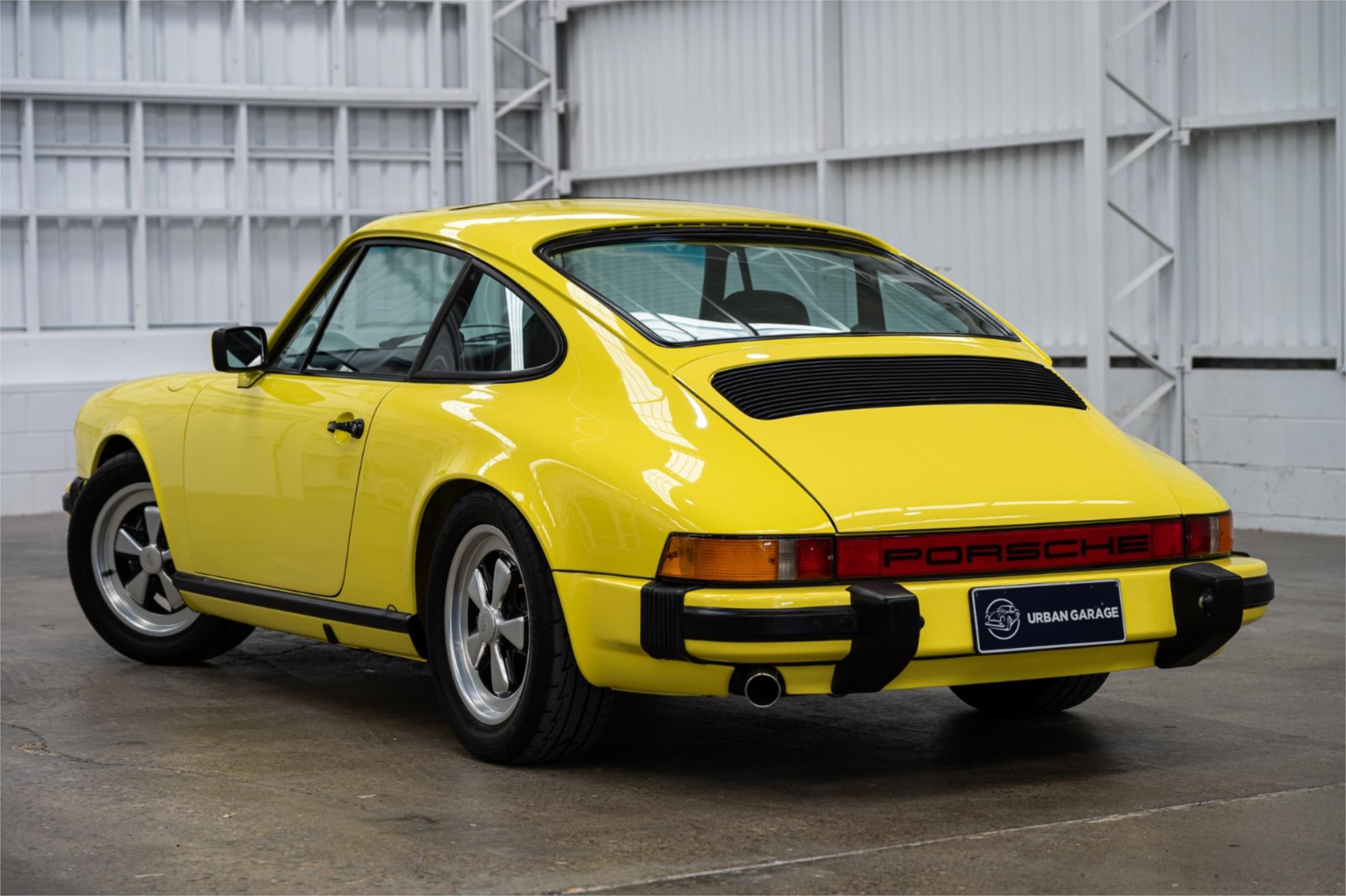 
								1977 PORSCHE 911 2.7 full									