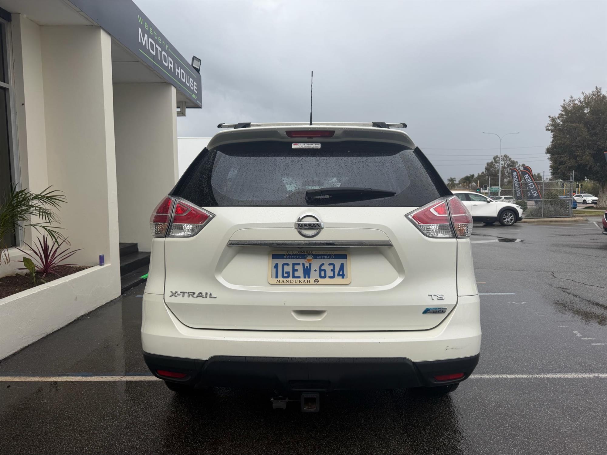 
								2016 Nissan X-TRAIL TS full									